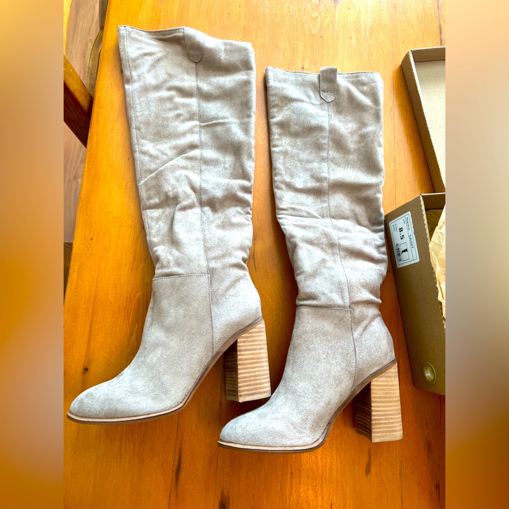 Grey saint slouch boots, Miami, by Miracle Miles size 8.5